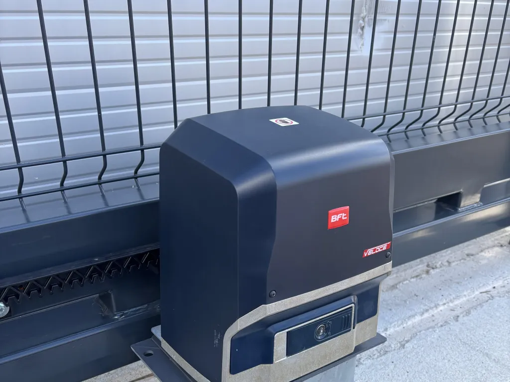 DRSNI POGON ARES VELOCE