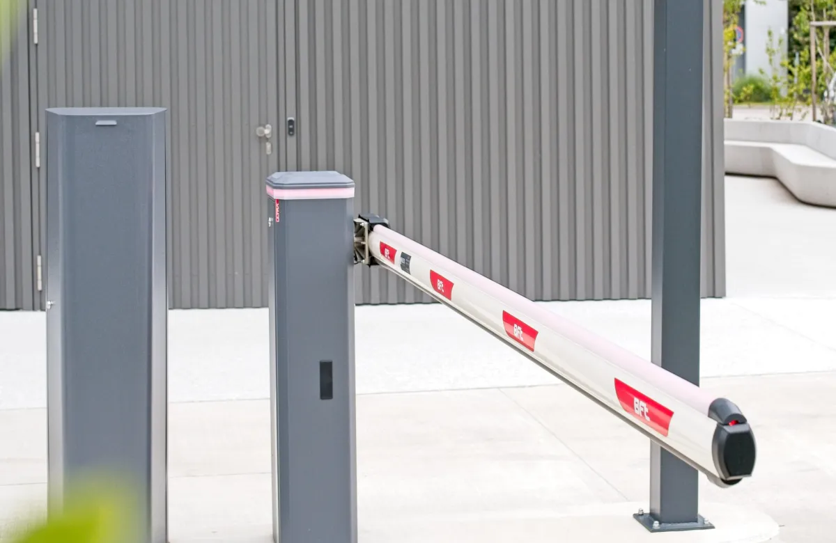 Upravljanje dostopa in parkiranja