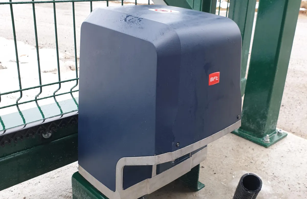 Pogon dvoriščnih vrat  Pogon dvoriščnih vrat