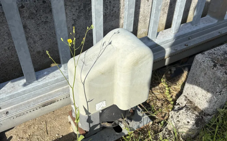 drsna dvoriščna vrata drsna dvoriščna vrata