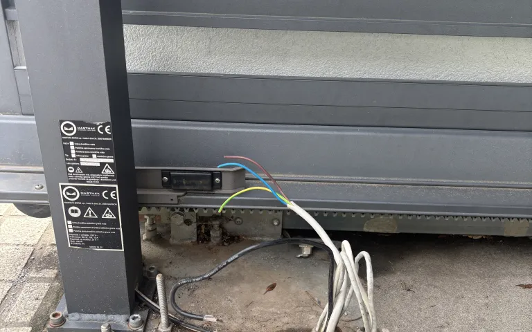 drsna dvoriščna vrata drsna dvoriščna vrata