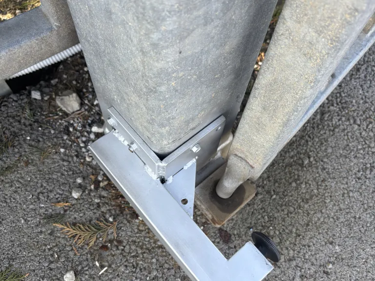 dvokrilna dvoriščna vrata