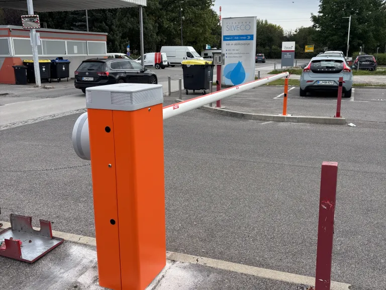 Parkirna zapornica po menjavi