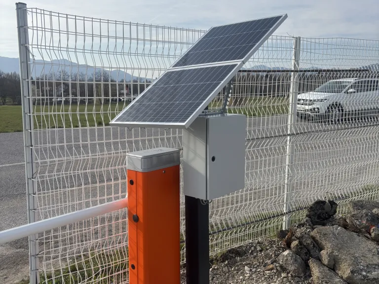 Solarni paneli